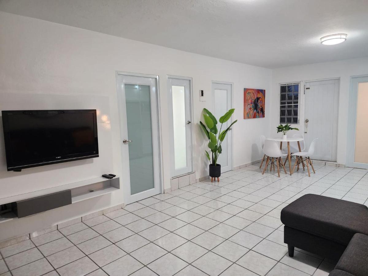 San Juan Apartments エクステリア 写真